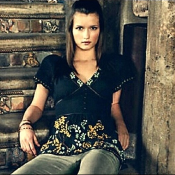 Anthropologie Lithe Sycamore Embroidered Blouse 6 - Picture 2 of 6